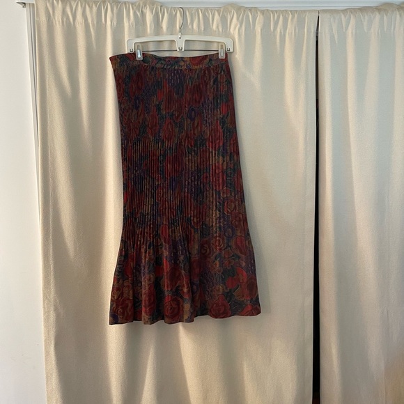 OBR Dresses & Skirts - Multi Colored Pleated Long Skirt with Elastic Waist and Lining
